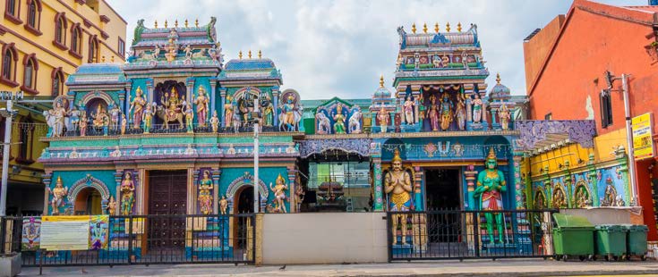 Sri Vadapathira Kaliamman Temple entrance
